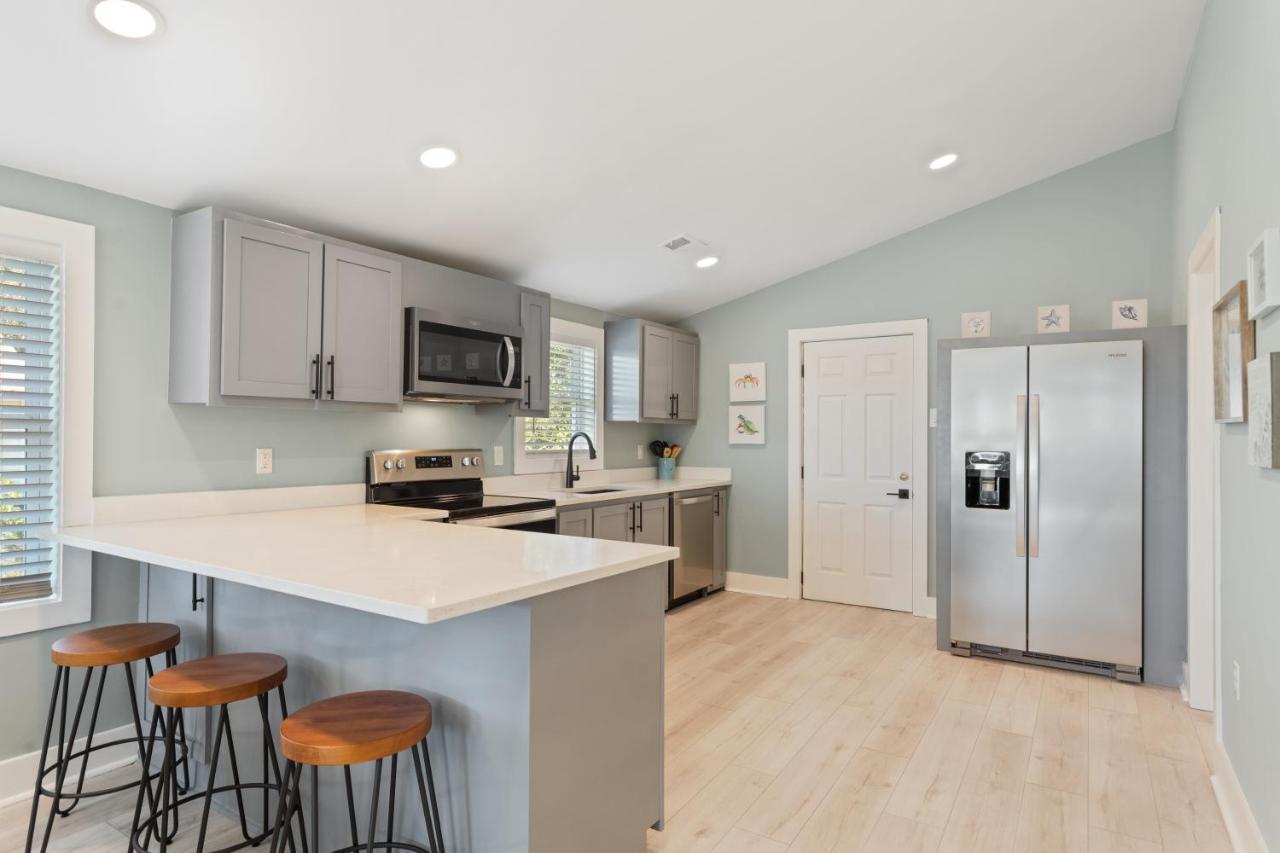 222 W Ashley - Sea Breeze - Minutes To The Ocean And Downtown פולי ביץ' מראה חיצוני תמונה